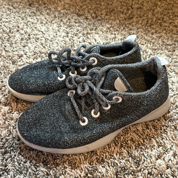 Allbirds Wool Grey Sneakers Size 7 - Picture 1 of 10